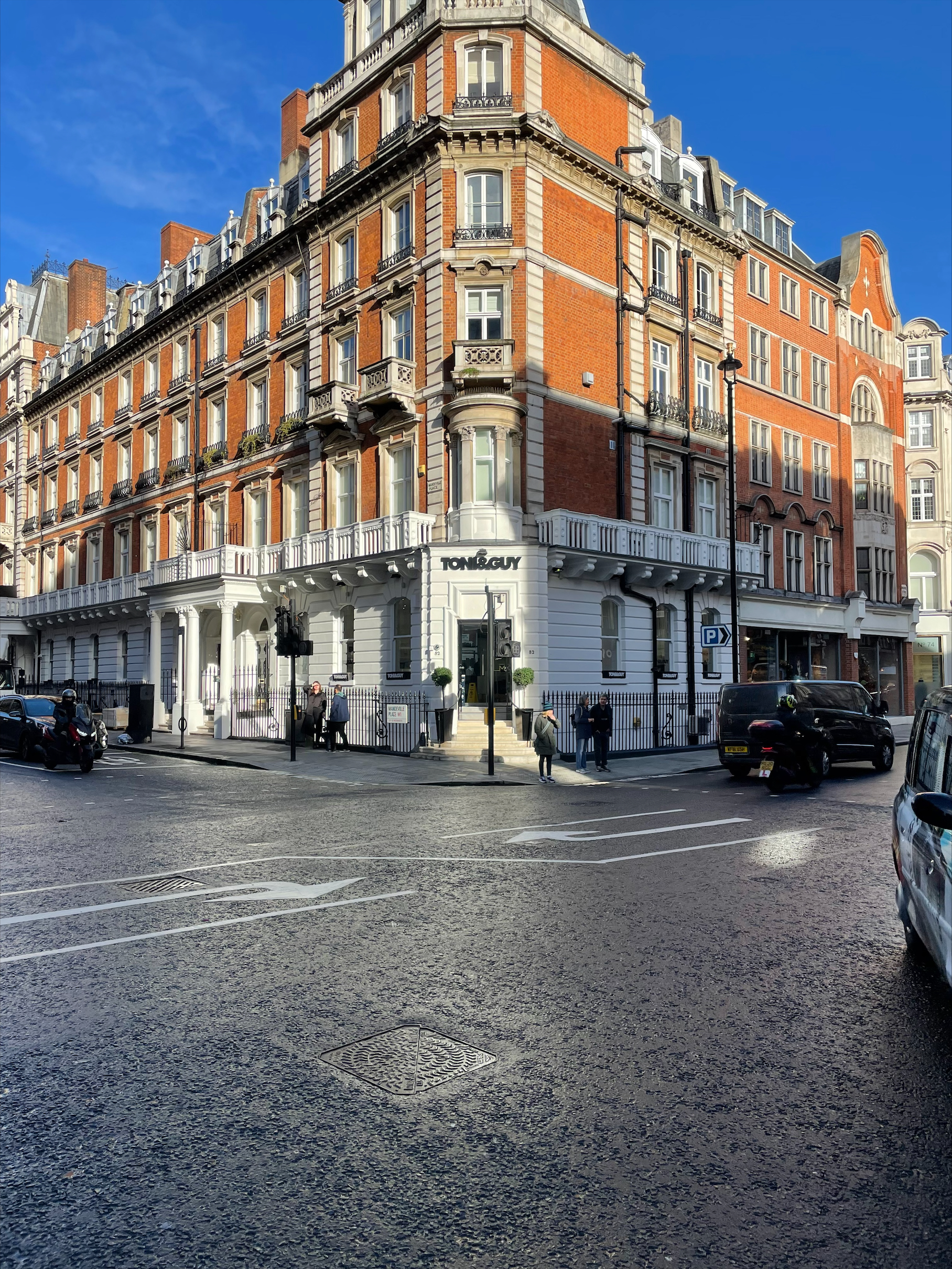 82 Wigmore Street, London, W1